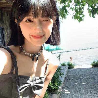 我们都是怪咖英雄